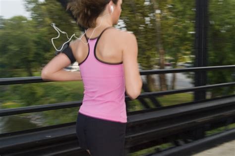 10 Best Songs to Run to | Magic Bullet Blog