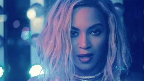 10 Dance Moves From Beyoncé s New  7/11  Video