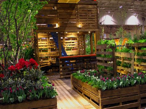 10 DIY Garden Ideas for Using Old Pallets   Greenhouses NZ ...