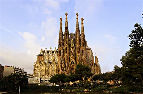 10 facts about Sagrada Familia you probably didn t know ...