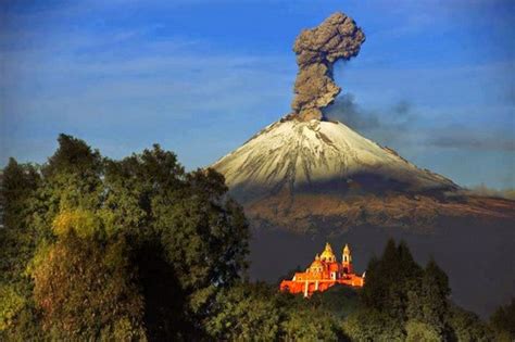 10 Most Amazing Volcanoes in the World to See