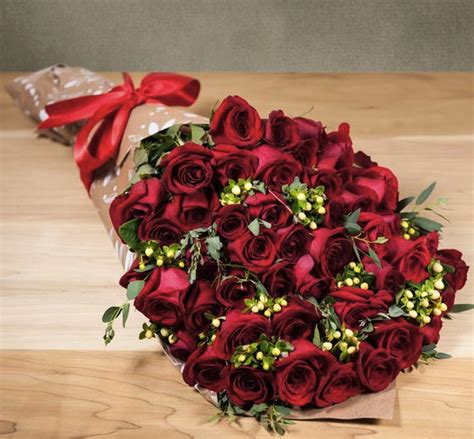 10 Ramos de Rosas Espectaculares | Diseños florales ...