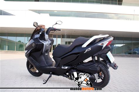 10 Scooters y motos para Mujeres A2 125 cc Motos