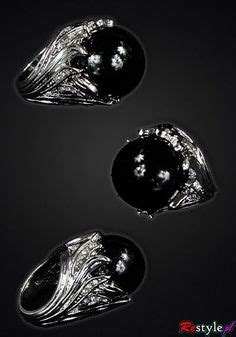 1000+ ideas about Goth Jewelry on Pinterest | New Rock ...