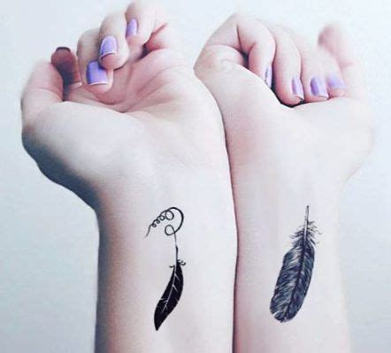 1000+ ideas about Small Feather Tattoos on Pinterest ...