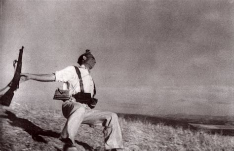 1000+ images about Robert Capa on Pinterest | Robert capa ...