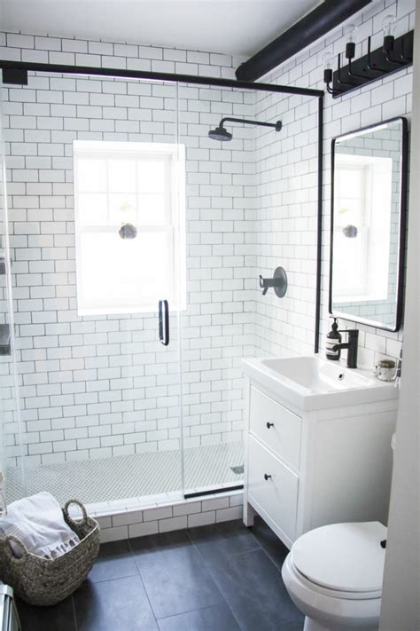 1001 + ideas de decoración de baños blancos modernos