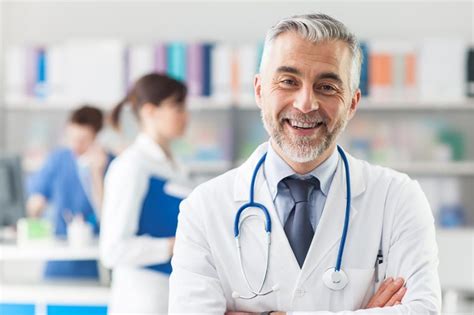 12 Insider Tips for Choosing the Best Primary Care Doctor ...