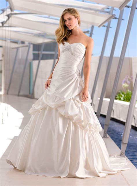 14 Cheap Wedding Dresses Under 100   GetFashionIdeas.com ...