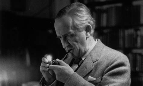 15 Interesting Facts about J.R.R. Tolkien | KillAdjectives.com