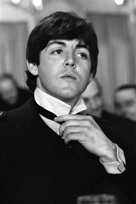 17 Best images about Sir Paul on Pinterest | Beatles ...