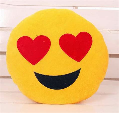 17+ ideas about Emoji With Heart Eyes on Pinterest ...