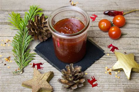 17 salsas fáciles para acompañar tus platos esta Navidad