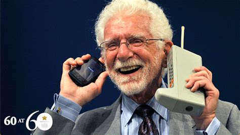 1973: First Mobile Phone Call | Guinness World Records