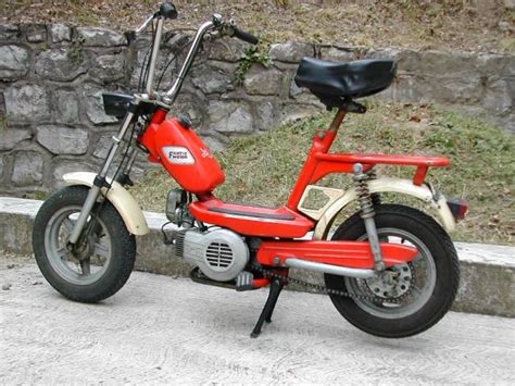 1977 Fantic Motor Concord Lei, Red | Moped Photos — Moped Army