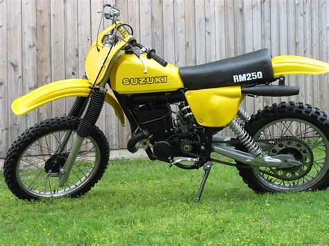 1978 Suzuki RM250 Dirt Bike | Suzuki RM250 | Pinterest ...