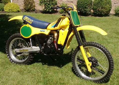 1983 suzuki rm125.jpg Images   Frompo