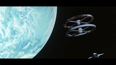 2001 vs. Interstellar – The Stanley Kubrick Experience