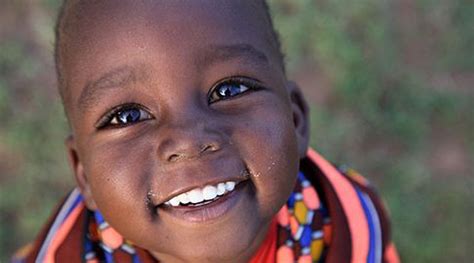 22 hermosas fotos de los niños de África