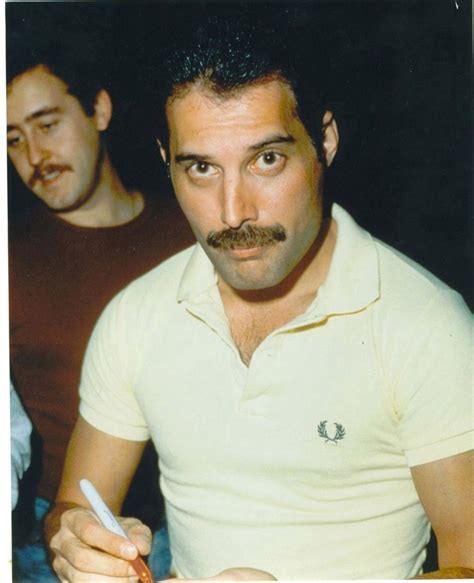 24 Fotos INÉDITAS de Freddie Mercury a 24 años de su ...