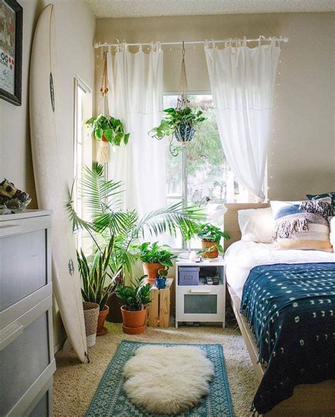 25+ best ideas about Bedroom plants on Pinterest | Plants ...