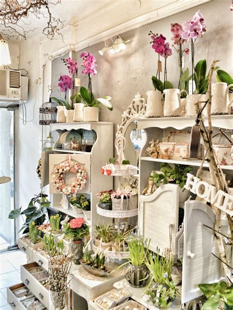 25+ Best Ideas about Flower Shop Interiors on Pinterest ...