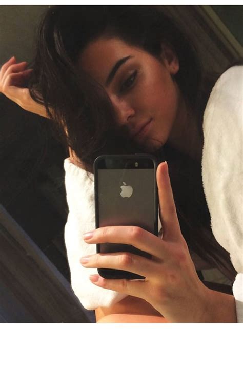 25+ best ideas about Kendall jenner selfie on Pinterest ...