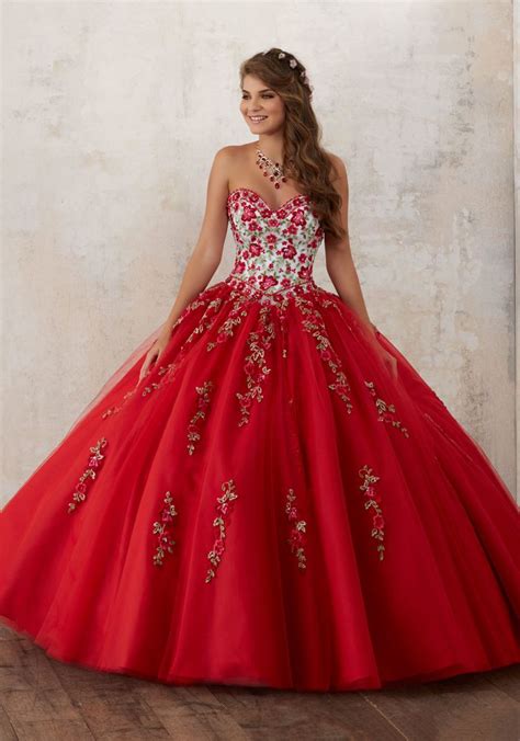 25+ Best Ideas about Mexican Quinceanera Dresses on ...
