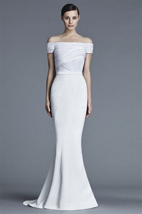 25+ best ideas about Modern wedding dresses on Pinterest ...