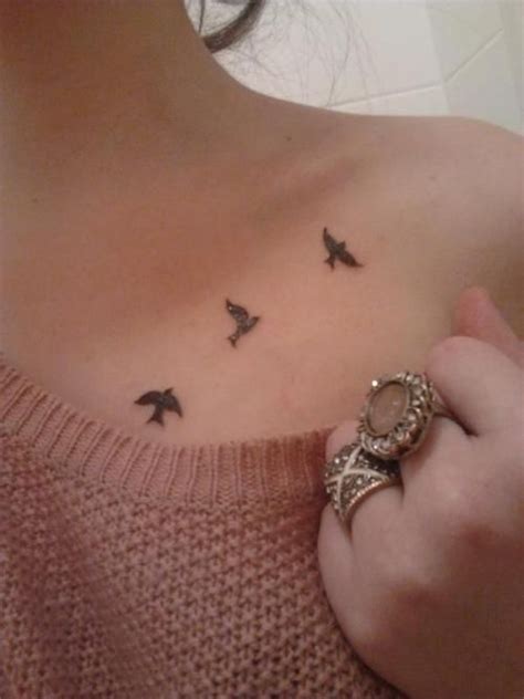 25+ best ideas about Small bird tattoos on Pinterest ...