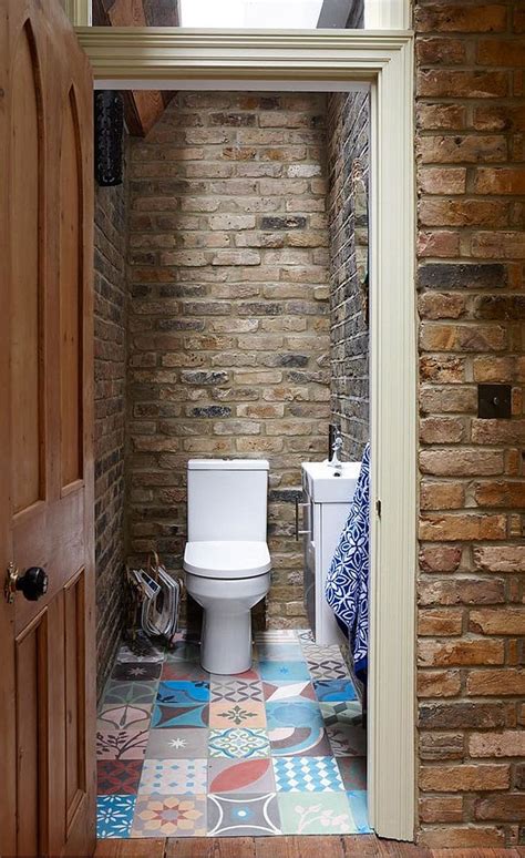 25+ best ideas about Small Rustic Bathrooms on Pinterest ...