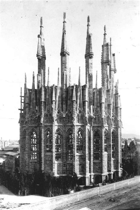 29 best images about History of the Sagrada Famila on ...