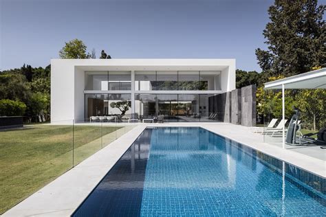 3 casas modernas com decoração minimalista pelo mundo