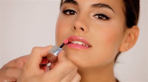 3 trucos que debe saber para maquillarse correctamente