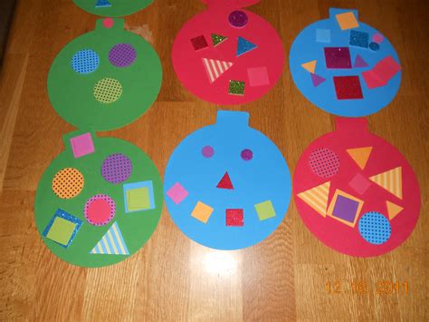 30 Great Christmas Crafts for Preschoolers | Preschool ...