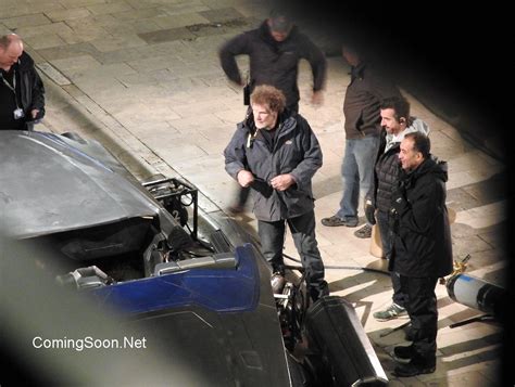 30 Photos from the Star Wars: Episode VIII Set