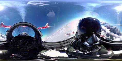 360 ° Experiencia del avión de combate Patrouille Suisse ...