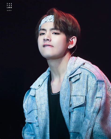 39 Times BTS V s Forehead Changed The Looks Game Forever ...