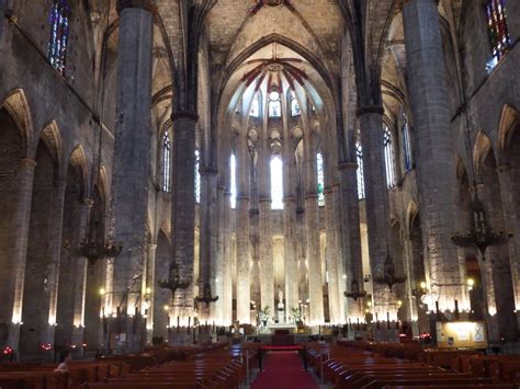 4 Days in Barcelona: Day 3 // Take Me to Church   MWL
