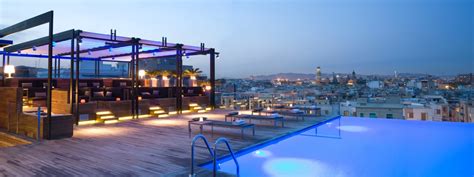 5 best rooftop bars in Barcelona | Linguaschools Barcelona ...