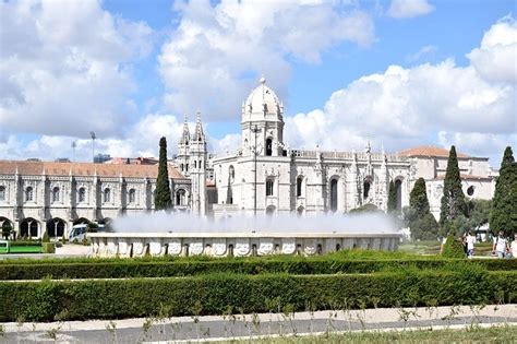 5 Days in Portugal Itinerary: Lisbon, Sintra, and Porto ...