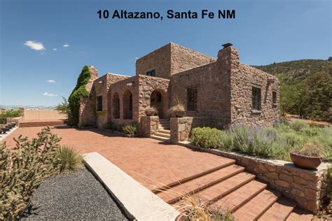 5 Things That Attract Homebuyers to Santa Fe, New Mexico