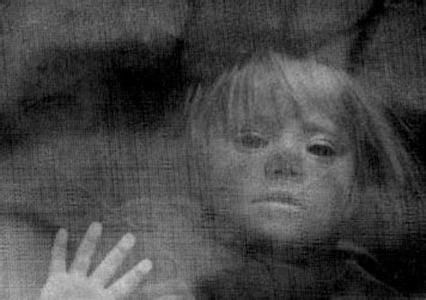 6 reasons why child ghosts are so terrifying   The Popping ...