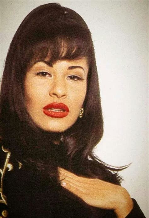 605 best Selena! images on Pinterest | Queens, Selena ...