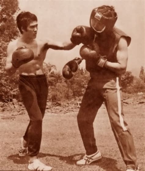 689 best images about Bruce Lee on Pinterest | Bruce lee ...