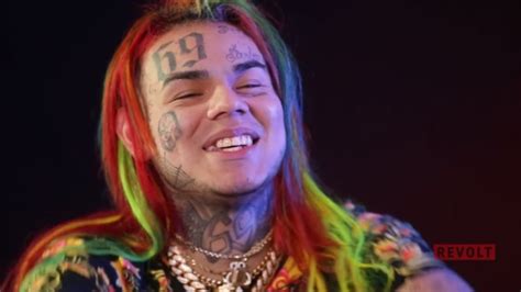 6ix9ine hilariously details his two failed stagedives ...