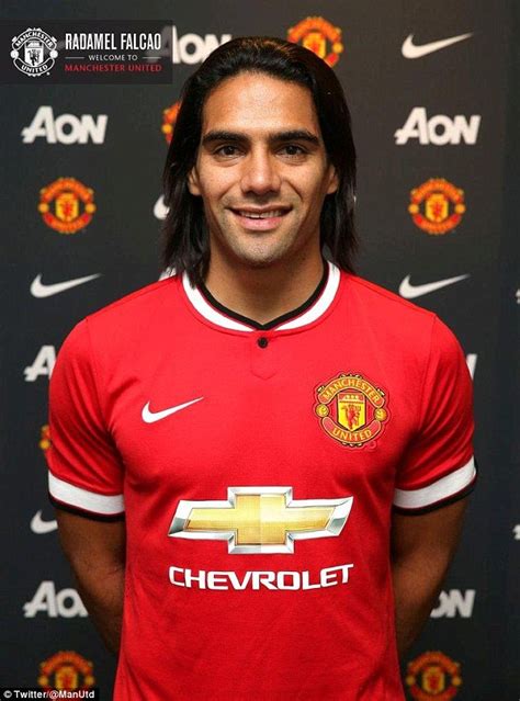 7 Amazing Stats About Manchester United s New Signing ...