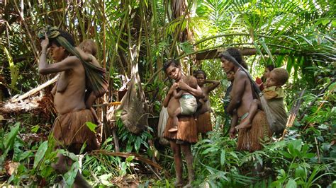 7 Suku Kanibal Paling Berbahaya Di Dunia .:: | The ...