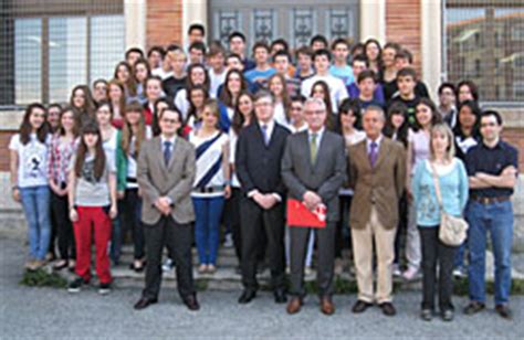 70 alumnos del colegio San Ignacio de Pamplona han ...