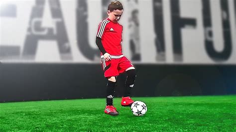 8 Year Old Kid Shows Football Skills   Tutorial for Kids ...